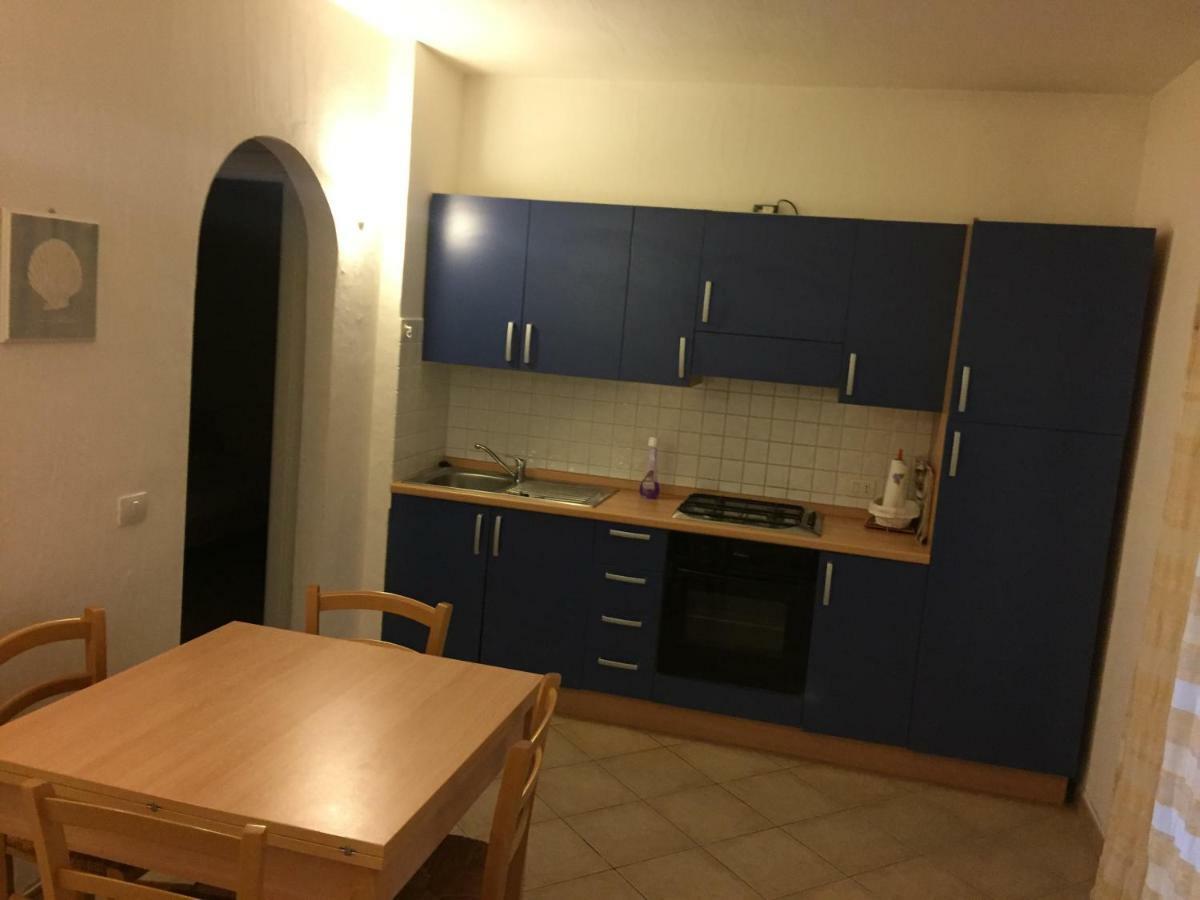 Casa Vacanza A Porto Istana Мурта-Мария Экстерьер фото